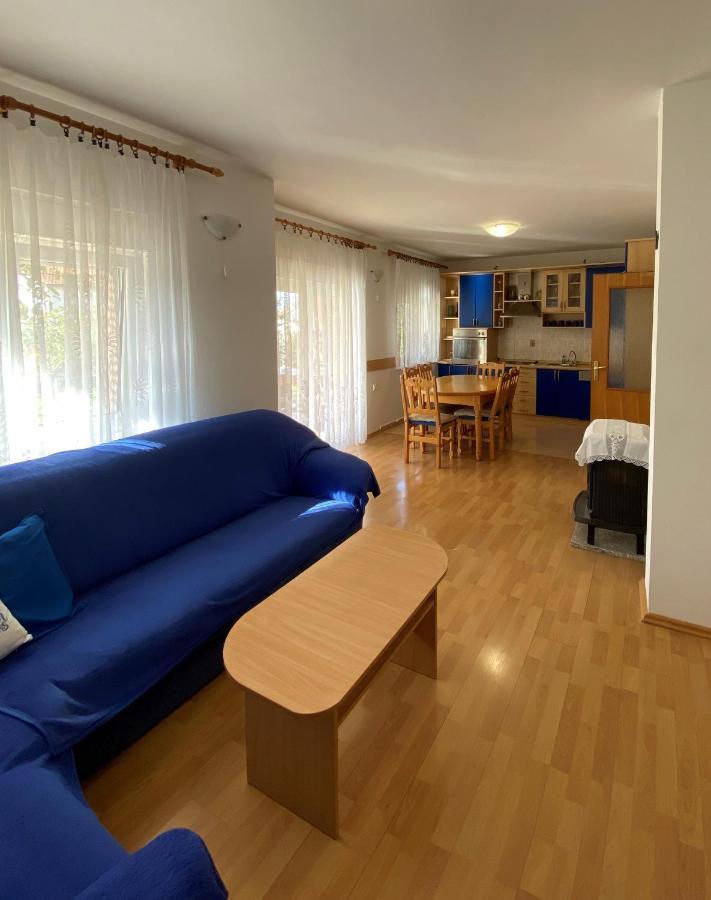 App Ratkovic Apartment โนวีวีโนดอลสกี ภายนอก รูปภาพ