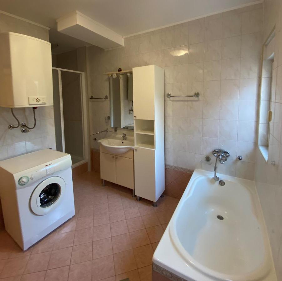 App Ratkovic Apartment โนวีวีโนดอลสกี ภายนอก รูปภาพ