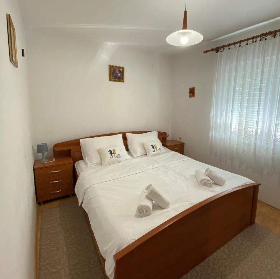 App Ratkovic Apartment โนวีวีโนดอลสกี ภายนอก รูปภาพ